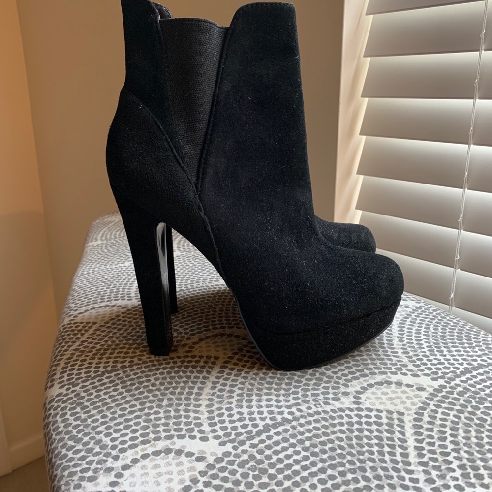 Barely Worn! Bakers Faux Suede Platform Boots